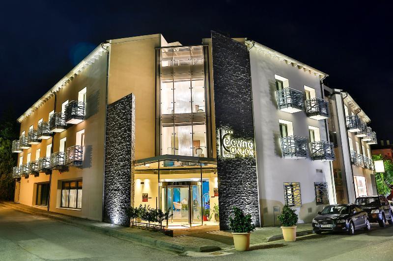 Kalavrita Canyon Hotel & Spa Exteriér fotografie